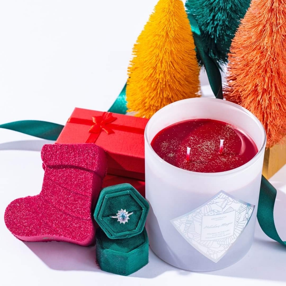 NEW Fragrant Jewels Holiday Magic Candle & Bath Bomb Gift Set RARE Ring Size 8